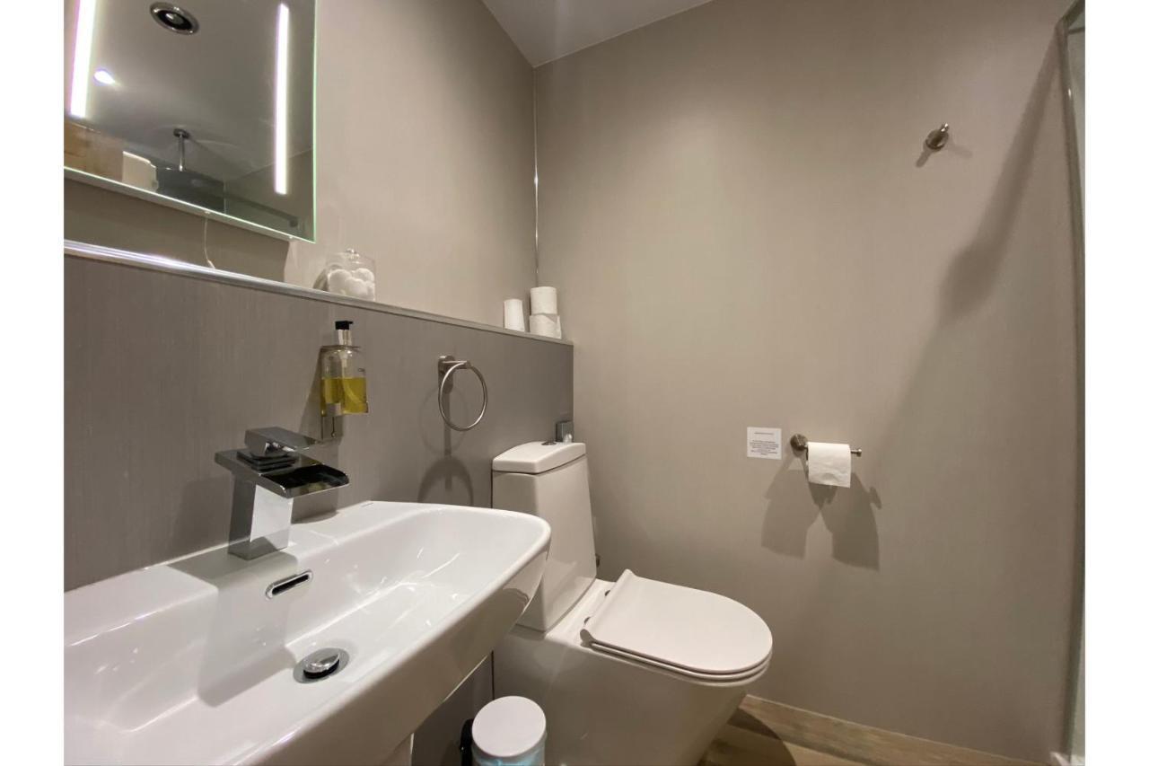Harmony Apartments ウェストン・スパー・メア エクステリア 写真