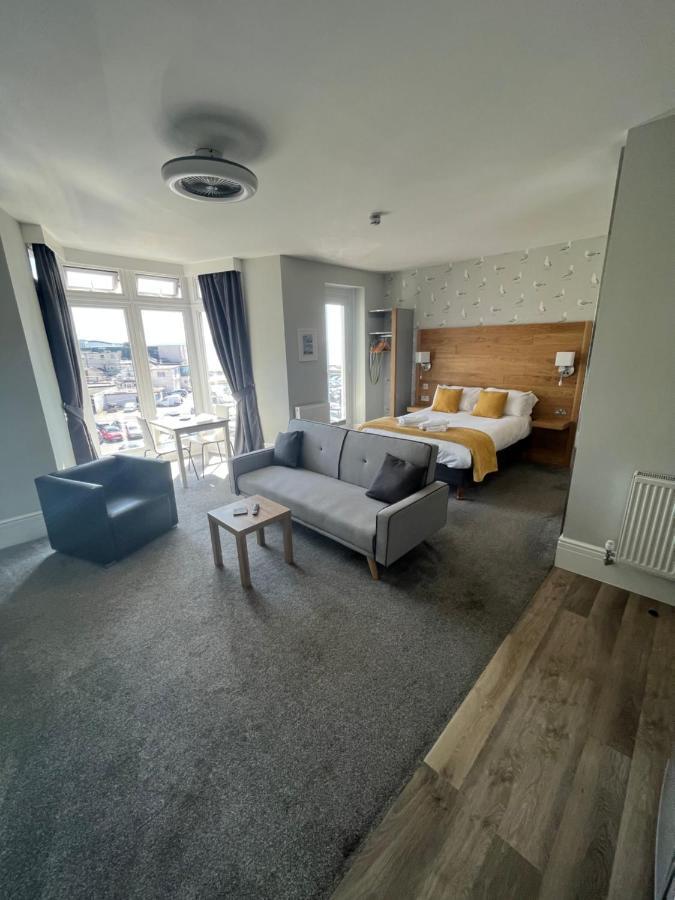 Harmony Apartments ウェストン・スパー・メア エクステリア 写真